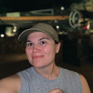 Meet your Posher, Melanie